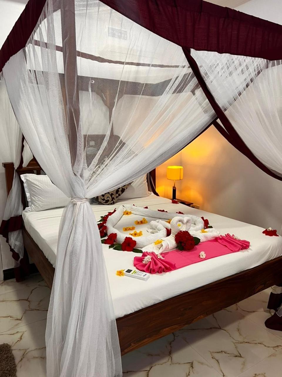 Isla Bonita Zanzibar Beach Resort Матемве Экстерьер фото